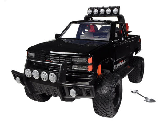 1992 Chevrolet 454 SS Pickup Truck 1/24 Diecast Model Motormax-1