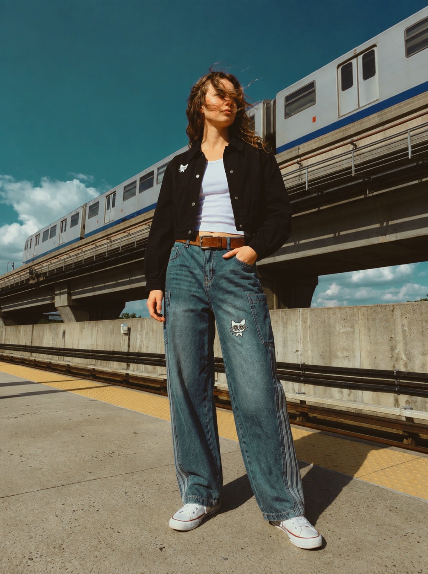 Women’s Crop Denim Jacket